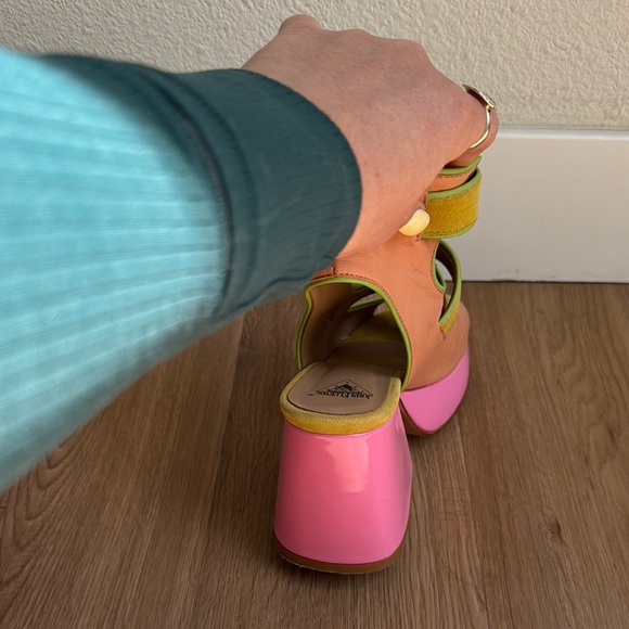 John Fluevog Stylish Pink and Tan Women's Sandals - Picture 6 of 9
